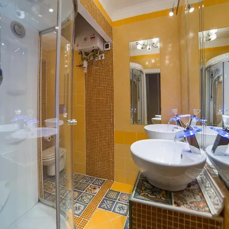 Rent In Rome - Opera * Rom